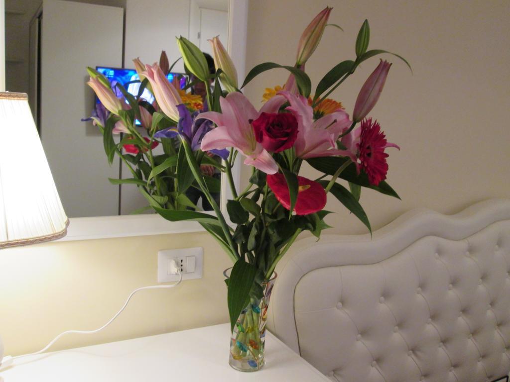 Lazio Elegance Suite Roma Phòng bức ảnh