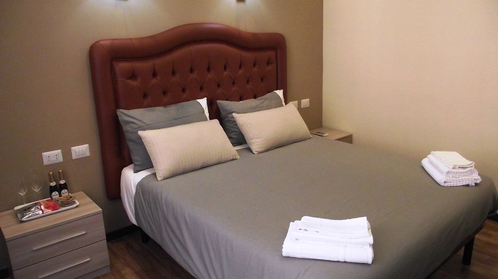 Lazio Elegance Suite Roma Ngoại thất bức ảnh